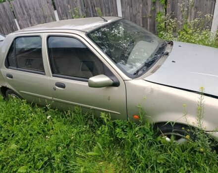 Зеленый Форд Фиеста, объемом двигателя 1.3 л и пробегом 300 тыс. км за 478 $, фото 6 на Automoto.ua