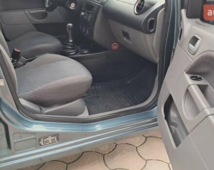 Зелений Форд Фієста, об'ємом двигуна 1.39 л та пробігом 234 тис. км за 3500 $, фото 17 на Automoto.ua