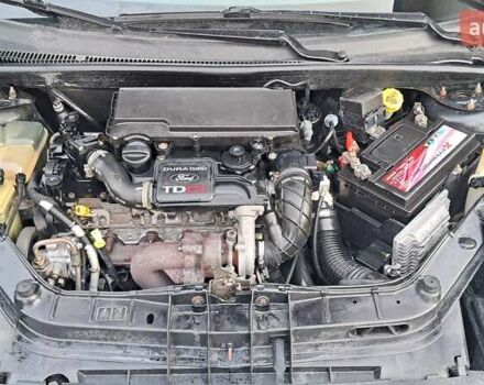 Зелений Форд Фієста, об'ємом двигуна 1.39 л та пробігом 234 тис. км за 3500 $, фото 29 на Automoto.ua