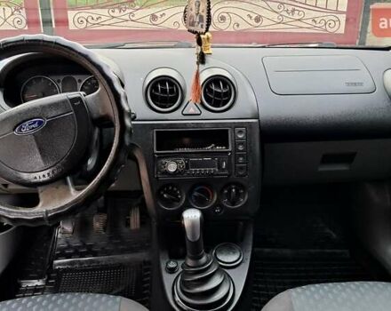 Зелений Форд Фієста, об'ємом двигуна 1.39 л та пробігом 234 тис. км за 3500 $, фото 26 на Automoto.ua