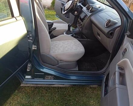 Зеленый Форд Фиеста, объемом двигателя 1.39 л и пробегом 221 тыс. км за 3300 $, фото 8 на Automoto.ua