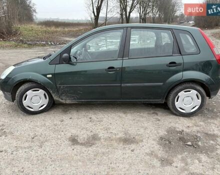 Зелений Форд Фієста, об'ємом двигуна 1.3 л та пробігом 208 тис. км за 2600 $, фото 4 на Automoto.ua