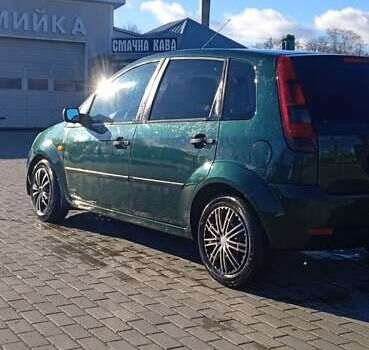 Зелений Форд Фієста, об'ємом двигуна 1.4 л та пробігом 266 тис. км за 2900 $, фото 3 на Automoto.ua