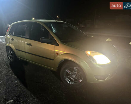 Зеленый Форд Фиеста, объемом двигателя 1.3 л и пробегом 170 тыс. км за 3250 $, фото 35 на Automoto.ua