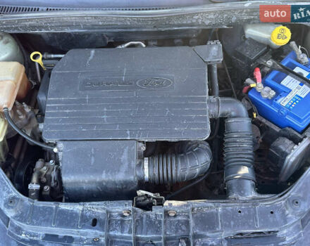 Зеленый Форд Фиеста, объемом двигателя 1.3 л и пробегом 170 тыс. км за 3250 $, фото 22 на Automoto.ua