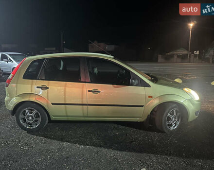 Зеленый Форд Фиеста, объемом двигателя 1.3 л и пробегом 170 тыс. км за 3250 $, фото 27 на Automoto.ua