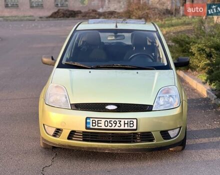 Зеленый Форд Фиеста, объемом двигателя 1.4 л и пробегом 211 тыс. км за 4850 $, фото 4 на Automoto.ua