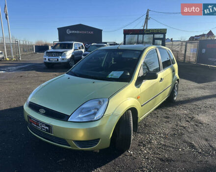 Зеленый Форд Фиеста, объемом двигателя 1.3 л и пробегом 170 тыс. км за 3250 $, фото 5 на Automoto.ua