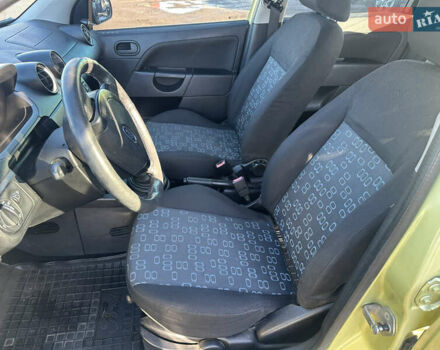 Зеленый Форд Фиеста, объемом двигателя 1.3 л и пробегом 170 тыс. км за 3250 $, фото 49 на Automoto.ua