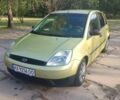 Зеленый Форд Фиеста, объемом двигателя 1.3 л и пробегом 330 тыс. км за 3300 $, фото 1 на Automoto.ua