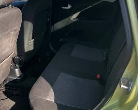 Зеленый Форд Фиеста, объемом двигателя 1.4 л и пробегом 212 тыс. км за 4000 $, фото 5 на Automoto.ua