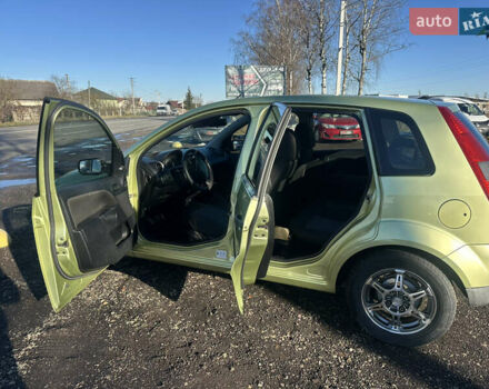 Зеленый Форд Фиеста, объемом двигателя 1.3 л и пробегом 170 тыс. км за 3250 $, фото 47 на Automoto.ua