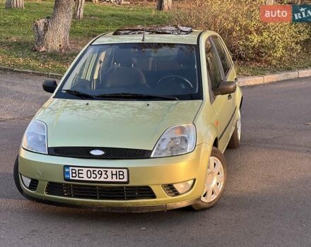 Зеленый Форд Фиеста, объемом двигателя 1.4 л и пробегом 211 тыс. км за 4850 $, фото 3 на Automoto.ua