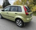 Зеленый Форд Фиеста, объемом двигателя 1.3 л и пробегом 185 тыс. км за 3200 $, фото 6 на Automoto.ua