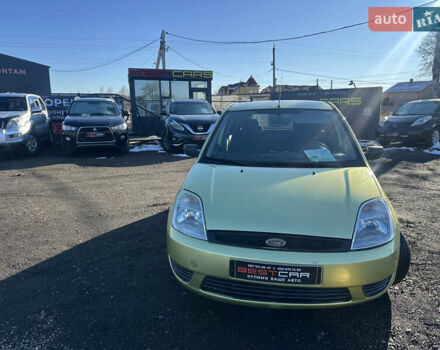 Зеленый Форд Фиеста, объемом двигателя 1.3 л и пробегом 170 тыс. км за 3250 $, фото 3 на Automoto.ua
