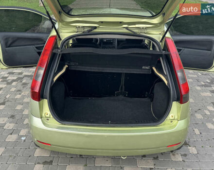 Зеленый Форд Фиеста, объемом двигателя 1.3 л и пробегом 247 тыс. км за 2900 $, фото 20 на Automoto.ua