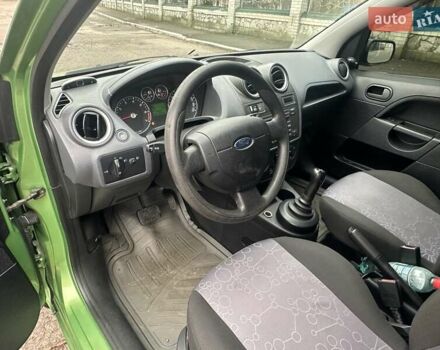 Зеленый Форд Фиеста, объемом двигателя 1.4 л и пробегом 125 тыс. км за 4999 $, фото 36 на Automoto.ua