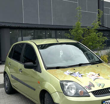 Форд Фієста 2006 у Рівному на Automoto.ua Зелений Форд Фієста, об'ємом двигуна 1.39 л та пробігом 140 тис. км за 4500 $, фото 2 на Automoto.ua