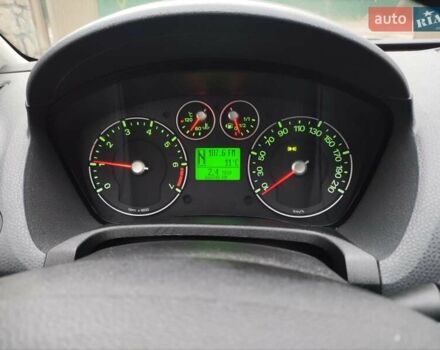 Зелений Форд Фієста, об'ємом двигуна 1.4 л та пробігом 165 тис. км за 4200 $, фото 19 на Automoto.ua