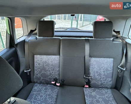 Зелений Форд Фієста, об'ємом двигуна 1.3 л та пробігом 174 тис. км за 3850 $, фото 56 на Automoto.ua