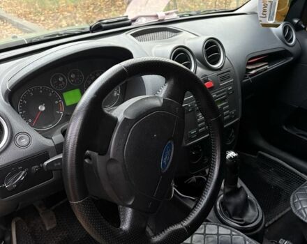 Зелений Форд Фієста, об'ємом двигуна 1.4 л та пробігом 300 тис. км за 3000 $, фото 6 на Automoto.ua