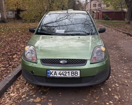 Зелений Форд Фієста, об'ємом двигуна 1.4 л та пробігом 300 тис. км за 3000 $, фото 1 на Automoto.ua