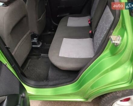 Зелений Форд Фієста, об'ємом двигуна 1.4 л та пробігом 165 тис. км за 4200 $, фото 13 на Automoto.ua