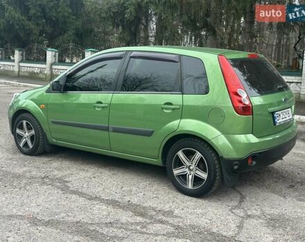 Зеленый Форд Фиеста, объемом двигателя 1.4 л и пробегом 125 тыс. км за 4999 $, фото 56 на Automoto.ua