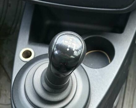 Зеленый Форд Фиеста, объемом двигателя 1.39 л и пробегом 125 тыс. км за 4999 $, фото 18 на Automoto.ua