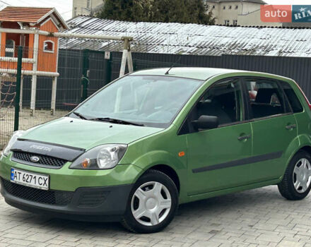 Зелений Форд Фієста, об'ємом двигуна 1.3 л та пробігом 174 тис. км за 3850 $, фото 6 на Automoto.ua