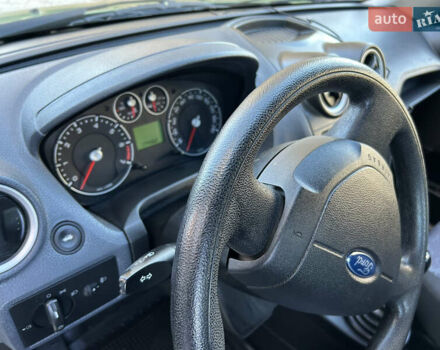 Зелений Форд Фієста, об'ємом двигуна 1.3 л та пробігом 174 тис. км за 3850 $, фото 63 на Automoto.ua