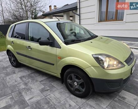 Зеленый Форд Фиеста, объемом двигателя 1.4 л и пробегом 213 тыс. км за 3800 $, фото 11 на Automoto.ua
