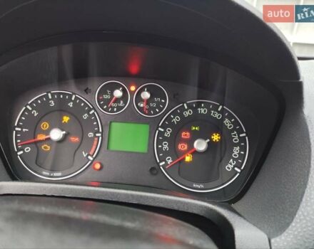 Зелений Форд Фієста, об'ємом двигуна 1.4 л та пробігом 165 тис. км за 4200 $, фото 20 на Automoto.ua