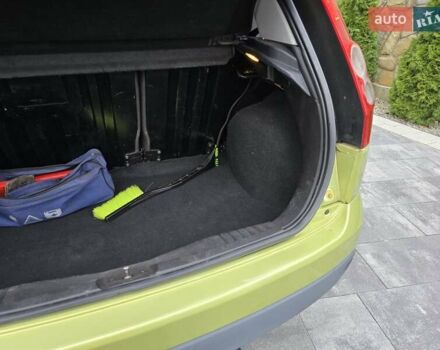 Зеленый Форд Фиеста, объемом двигателя 1.4 л и пробегом 213 тыс. км за 3800 $, фото 22 на Automoto.ua