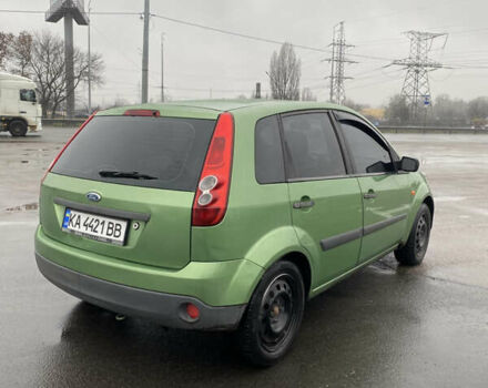 Зелений Форд Фієста, об'ємом двигуна 1.39 л та пробігом 300 тис. км за 2600 $, фото 5 на Automoto.ua