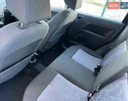 Зелений Форд Фієста, об'ємом двигуна 1.3 л та пробігом 174 тис. км за 3850 $, фото 64 на Automoto.ua