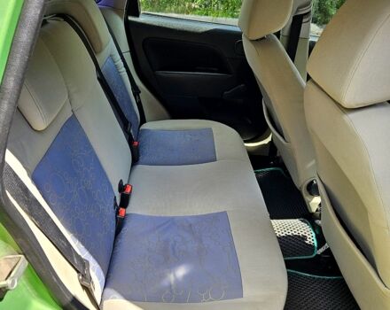 Форд Фиеста 2006 в Днепре (Днепропетровске) на Automoto.ua Зеленый Форд Фиеста, объемом двигателя 1.4 л и пробегом 190 тыс. км за 3950 $, фото 10 на Automoto.ua