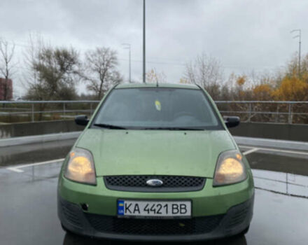 Зеленый Форд Фиеста, объемом двигателя 1.39 л и пробегом 280 тыс. км за 2700 $, фото 1 на Automoto.ua