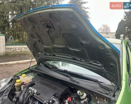 Зеленый Форд Фиеста, объемом двигателя 1.4 л и пробегом 125 тыс. км за 4999 $, фото 11 на Automoto.ua