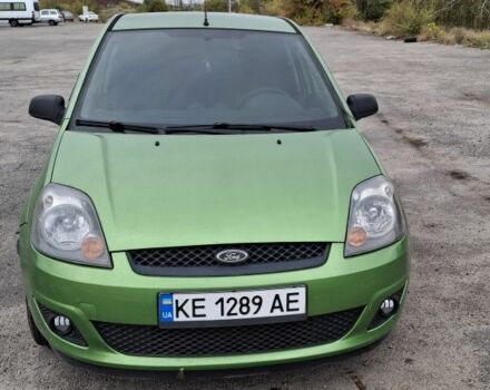 Зелений Форд Фієста, об'ємом двигуна 1.4 л та пробігом 3 тис. км за 3500 $, фото 5 на Automoto.ua