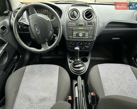 Зелений Форд Фієста, об'ємом двигуна 1.3 л та пробігом 174 тис. км за 3850 $, фото 36 на Automoto.ua