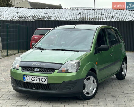 Зелений Форд Фієста, об'ємом двигуна 1.3 л та пробігом 174 тис. км за 3850 $, фото 4 на Automoto.ua