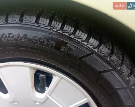 Зеленый Форд Фиеста, объемом двигателя 1.25 л и пробегом 268 тыс. км за 2899 $, фото 9 на Automoto.ua