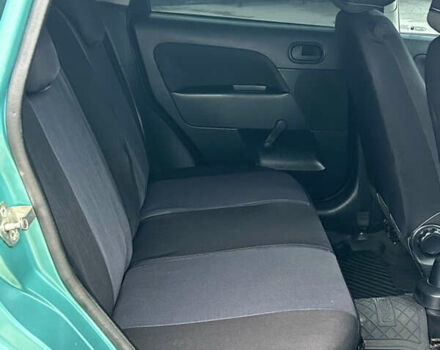 Зеленый Форд Фиеста, объемом двигателя 1.3 л и пробегом 235 тыс. км за 3700 $, фото 12 на Automoto.ua