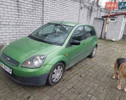 Зелений Форд Фієста, об'ємом двигуна 1.24 л та пробігом 197 тис. км за 3050 $, фото 5 на Automoto.ua