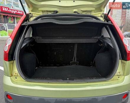 Зеленый Форд Фиеста, объемом двигателя 1.3 л и пробегом 143 тыс. км за 4500 $, фото 6 на Automoto.ua