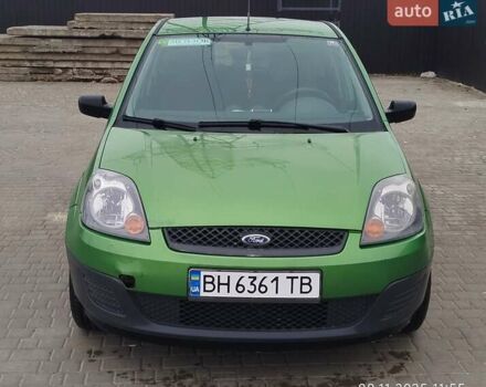 Зеленый Форд Фиеста, объемом двигателя 1.39 л и пробегом 163 тыс. км за 4300 $, фото 3 на Automoto.ua