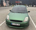 Зеленый Форд Фиеста, объемом двигателя 1.3 л и пробегом 250 тыс. км за 3700 $, фото 2 на Automoto.ua