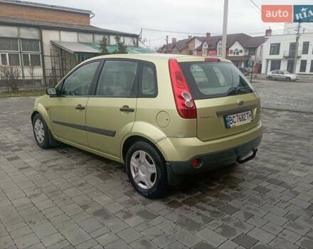 Зеленый Форд Фиеста, объемом двигателя 1.25 л и пробегом 268 тыс. км за 2899 $, фото 4 на Automoto.ua