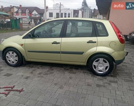 Зеленый Форд Фиеста, объемом двигателя 1.25 л и пробегом 268 тыс. км за 2899 $, фото 1 на Automoto.ua